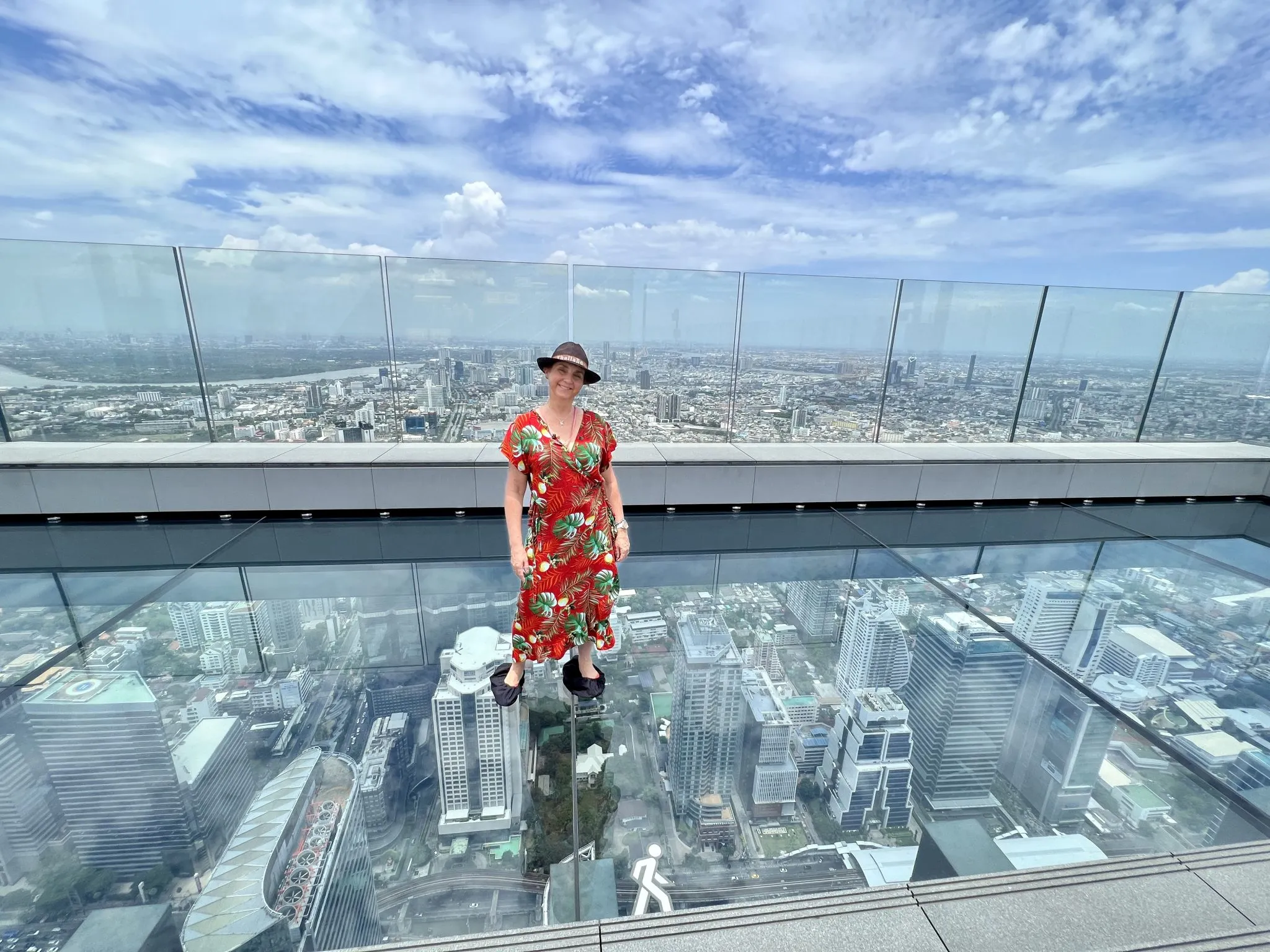 AGOL : Senior Skywalk SkyVerse 