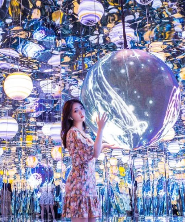 Space Time & Cube Pattaya